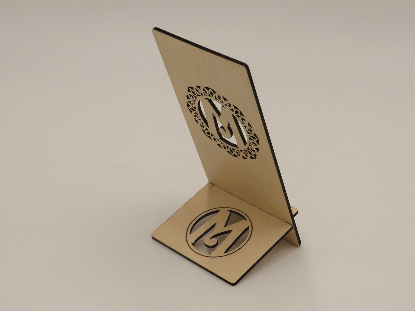 Telefonständer "Alphabet"