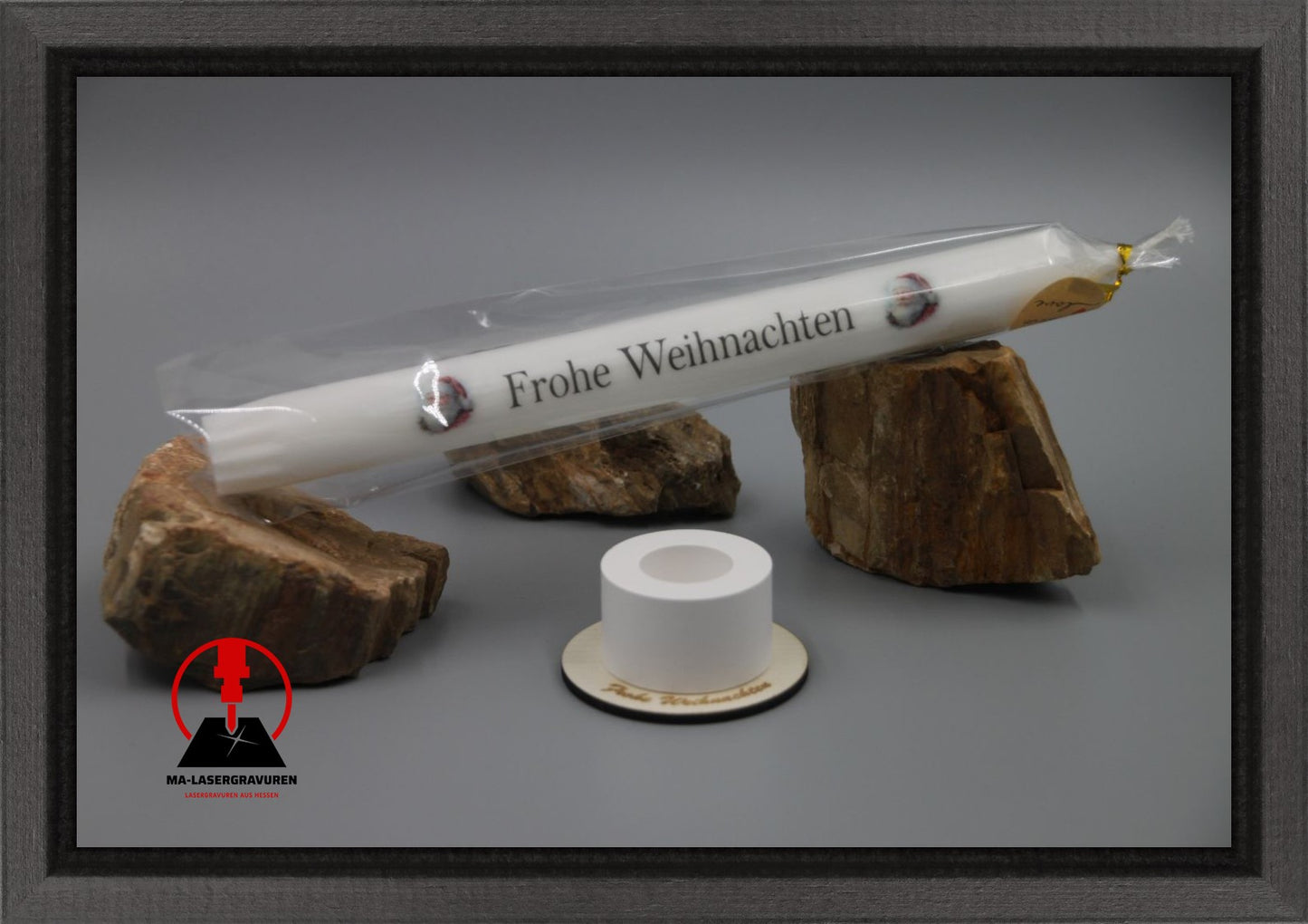 Set Kerze 240 & Stabkerzenhalter klein rund "Frohe Weihnachten" Typ B