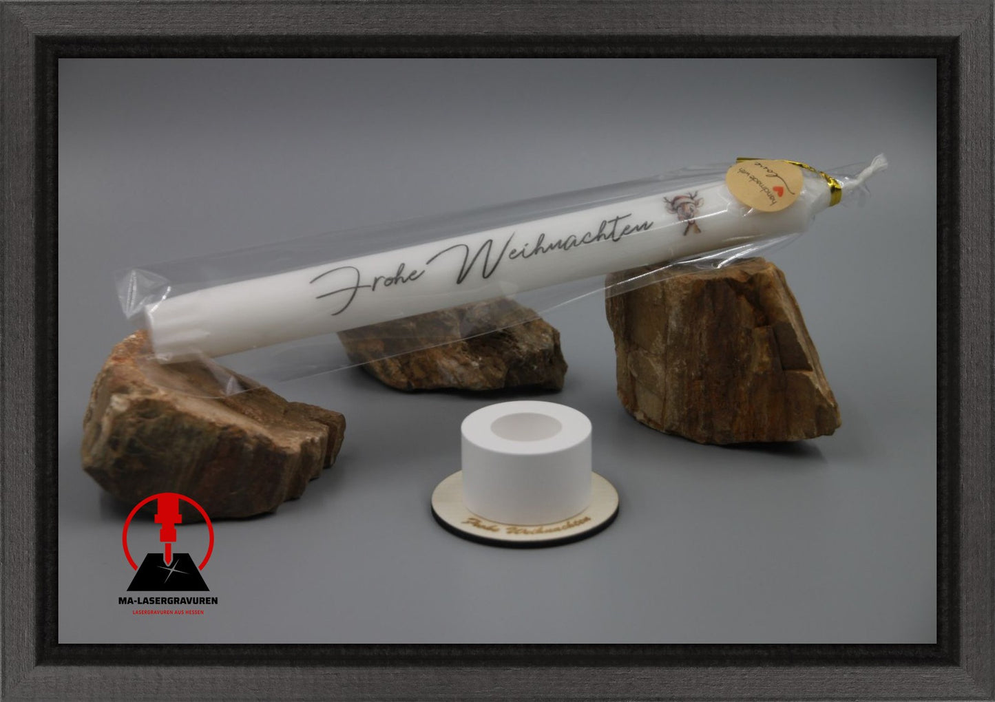 Set Kerze 240 & Stabkerzenhalter klein rund "Frohe Weihnachten" Typ C